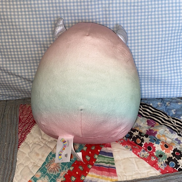 Squishmallows Yara the Rainbow Yeti Christmas Plush Stuffed Animal 7.5" - Picture 2 of 5